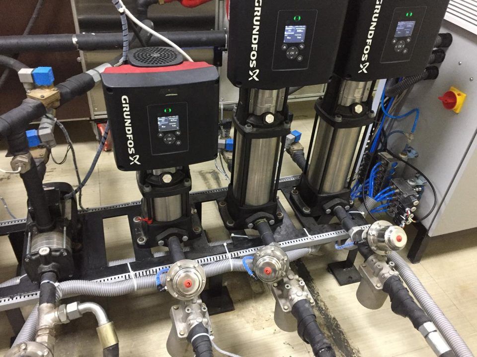 Industrial pump test rig with multiple Grundfos pumps for flow testing